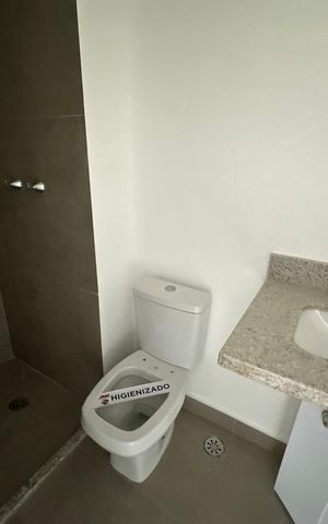 Apartamento à venda com 120m², 3 quartos e 2 vagas Apartamento à venda com 120m², 3 quartos e 2 vagasBanheiro da Suíte 1