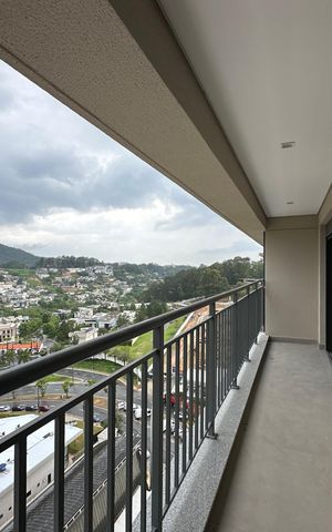 Apartamento à venda com 120m², 3 quartos e 2 vagas Apartamento à venda com 120m², 3 quartos e 2 vagasVaranda