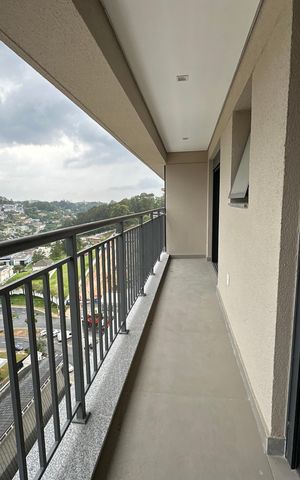 Apartamento à venda com 120m², 3 quartos e 2 vagas Apartamento à venda com 120m², 3 quartos e 2 vagasVaranda