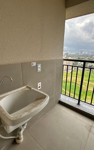 Apartamento à venda com 120m², 3 quartos e 2 vagas Apartamento à venda com 120m², 3 quartos e 2 vagasÁrea de Serviço