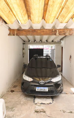 Casa à venda com 96m², 2 quartos e 2 vagasGaragem