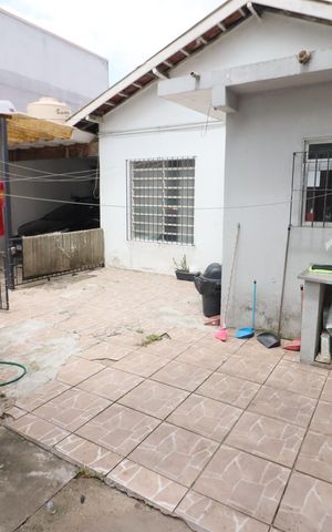 Casa à venda com 96m², 2 quartos e 2 vagasÁrea de Serviço