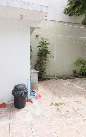 Casa à venda com 96m², 2 quartos e 2 vagasÁrea de Serviço