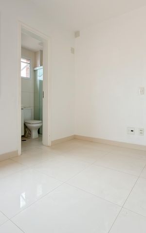 Apartamento à venda com 100m², 2 quartos e 1 vaga Apartamento à venda com 100m², 2 quartos e 1 vagaSuíte