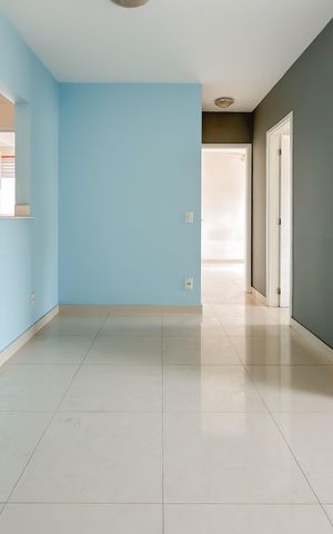 Apartamento à venda com 100m², 2 quartos e 1 vaga Apartamento à venda com 100m², 2 quartos e 1 vagaSala