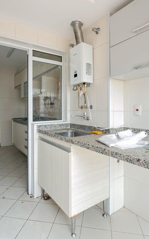 Apartamento à venda com 100m², 2 quartos e 1 vaga Apartamento à venda com 100m², 2 quartos e 1 vagaÁrea de Serviço