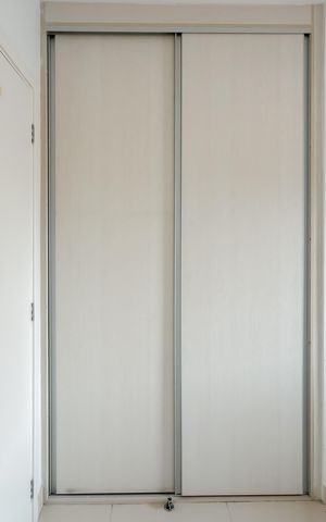 Apartamento à venda com 100m², 2 quartos e 1 vaga Apartamento à venda com 100m², 2 quartos e 1 vagaQuarto 1 - Armários