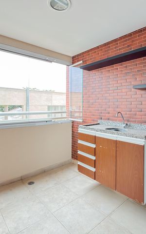 Apartamento à venda com 100m², 2 quartos e 1 vaga Apartamento à venda com 100m², 2 quartos e 1 vagaVaranda gourmet