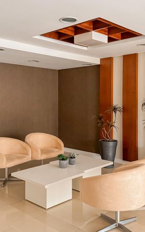 Apartamento à venda com 100m², 2 quartos e 1 vaga Apartamento à venda com 100m², 2 quartos e 1 vagaHall social