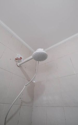 Casa à venda com 146m², 3 quartos e 2 vagasBanheiro 1