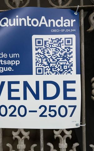 Casa à venda com 146m², 3 quartos e 2 vagasFachada