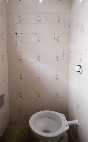 Casa à venda com 146m², 3 quartos e 2 vagasBanheiro 2