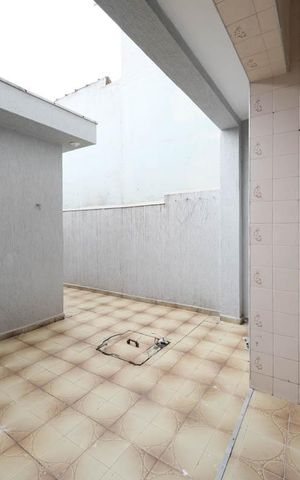 Casa à venda com 146m², 3 quartos e 2 vagasÁrea externa