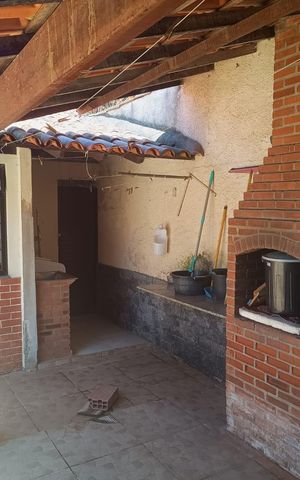Casa à venda com 175m², 3 quartos e 2 vagas
