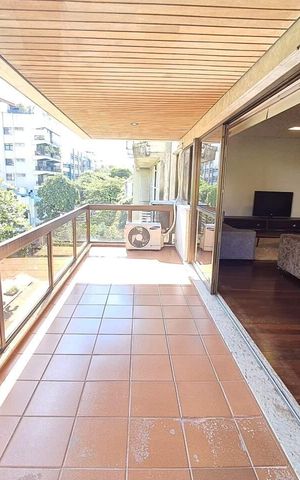 Apartamento à venda com 147m², 3 quartos e 1 vaga