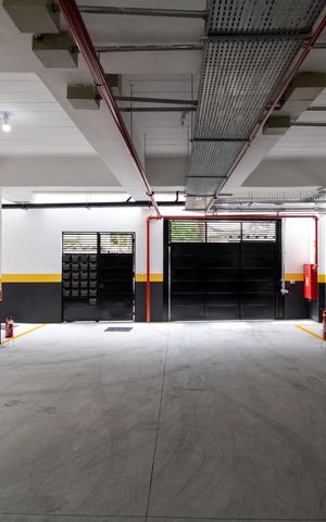 Apartamento à venda com 83m², 3 quartos e 1 vaga Apartamento à venda com 83m², 3 quartos e 1 vagaÁrea comum - Estacionamento
