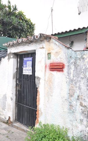 Casa à venda com 72m², 1 quarto e sem vagaFachada