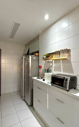 Apartamento para alugar com 180m², 3 quartos e 3 vagas Apartamento para alugar com 180m², 3 quartos e 3 vagasCozinha