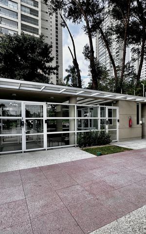 Apartamento para alugar com 180m², 3 quartos e 3 vagas Apartamento para alugar com 180m², 3 quartos e 3 vagasFachada