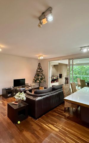 Apartamento para alugar com 180m², 3 quartos e 3 vagas Apartamento para alugar com 180m², 3 quartos e 3 vagasSala