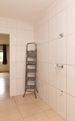 Apartamento à venda com 74m², 2 quartos e 1 vaga Apartamento à venda com 74m², 2 quartos e 1 vagaCozinha e Área de Serviço
