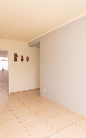 Apartamento à venda com 74m², 2 quartos e 1 vaga Apartamento à venda com 74m², 2 quartos e 1 vagaSala