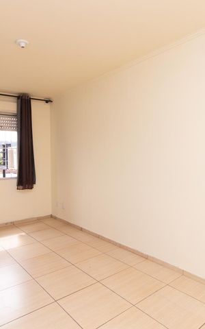 Apartamento à venda com 74m², 2 quartos e 1 vaga Apartamento à venda com 74m², 2 quartos e 1 vagaSala