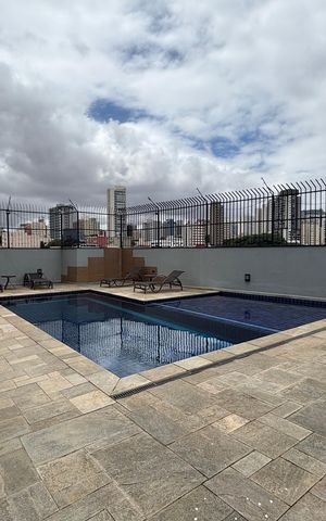 Apartamento para alugar com 145m², 3 quartos e 2 vagas Apartamento para alugar com 145m², 3 quartos e 2 vagasÁrea comum - Piscina