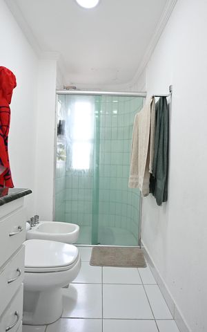Apartamento para alugar com 120m², 4 quartos e 2 vagasBanheiro Suíte 