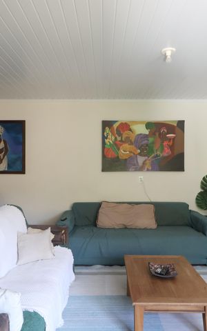 Casa à venda com 234m², 4 quartos e 2 vagasSala