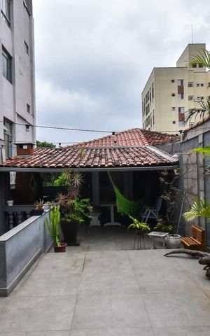 Casa à venda com 200m², 3 quartos e 3 vagasVaranda do Quarto 2