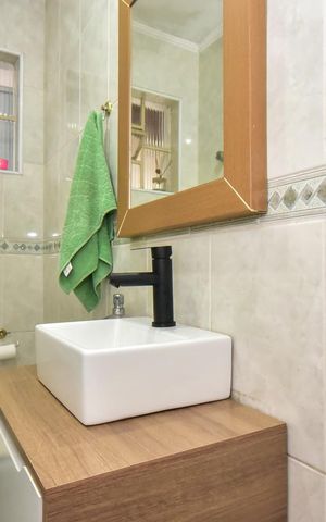 Casa à venda com 200m², 3 quartos e 3 vagasLavabo