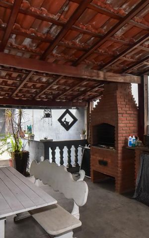Casa à venda com 200m², 3 quartos e 3 vagasVaranda do Quarto 2