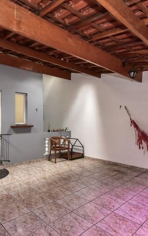 Casa à venda com 200m², 3 quartos e 3 vagasVaranda