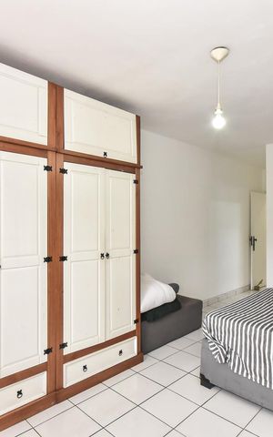 Casa à venda com 200m², 3 quartos e 3 vagasSuíte
