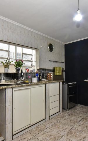 Casa à venda com 200m², 3 quartos e 3 vagasCozinha