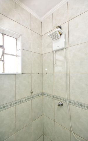 Casa à venda com 200m², 3 quartos e 3 vagasChuveiro do Banheiro