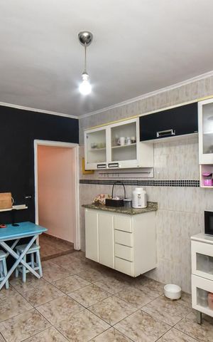 Casa à venda com 200m², 3 quartos e 3 vagasCozinha
