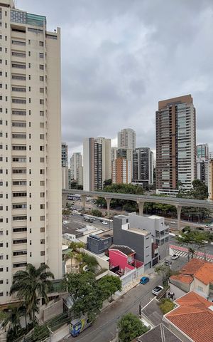Apartamento à venda com 115m², 3 quartos e 3 vagas Apartamento à venda com 115m², 3 quartos e 3 vagasVista
