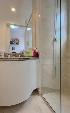 Apartamento à venda com 115m², 3 quartos e 3 vagas Apartamento à venda com 115m², 3 quartos e 3 vagasBanheiro Suíte 3