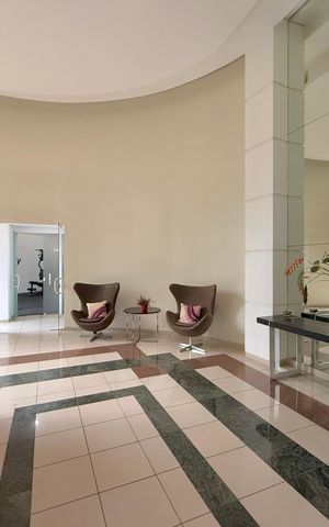 Apartamento à venda com 115m², 3 quartos e 3 vagas Apartamento à venda com 115m², 3 quartos e 3 vagasHall Social Bloco