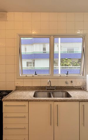 Apartamento à venda com 115m², 3 quartos e 3 vagas Apartamento à venda com 115m², 3 quartos e 3 vagasCozinha