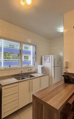 Apartamento à venda com 115m², 3 quartos e 3 vagas Apartamento à venda com 115m², 3 quartos e 3 vagasCozinha