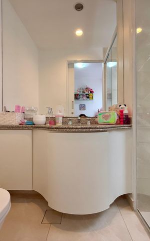 Apartamento à venda com 115m², 3 quartos e 3 vagas Apartamento à venda com 115m², 3 quartos e 3 vagasBanheiro Suíte 3