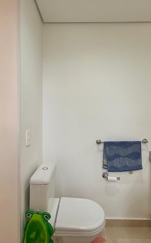 Apartamento à venda com 115m², 3 quartos e 3 vagas Apartamento à venda com 115m², 3 quartos e 3 vagasBanheiro Suíte 2