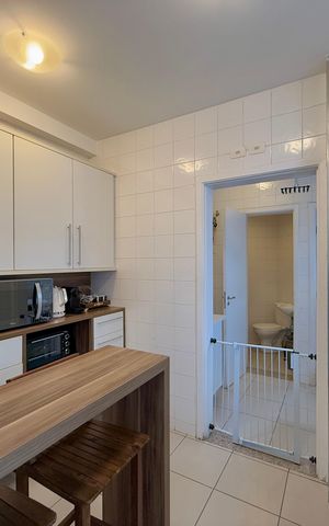 Apartamento à venda com 115m², 3 quartos e 3 vagas Apartamento à venda com 115m², 3 quartos e 3 vagasCozinha