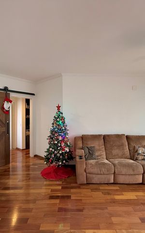 Apartamento à venda com 115m², 3 quartos e 3 vagas Apartamento à venda com 115m², 3 quartos e 3 vagasSala