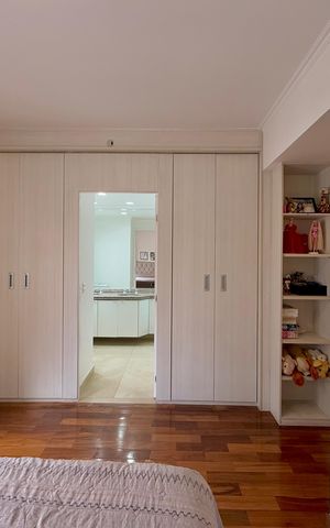 Apartamento à venda com 115m², 3 quartos e 3 vagas Apartamento à venda com 115m², 3 quartos e 3 vagasSuíte 1