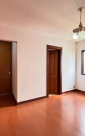 Apartamento à venda com 242m², 3 quartos e 3 vagas Apartamento à venda com 242m², 3 quartos e 3 vagasSuíte 1