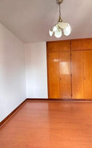 Apartamento à venda com 242m², 3 quartos e 3 vagas Apartamento à venda com 242m², 3 quartos e 3 vagasSuíte 1